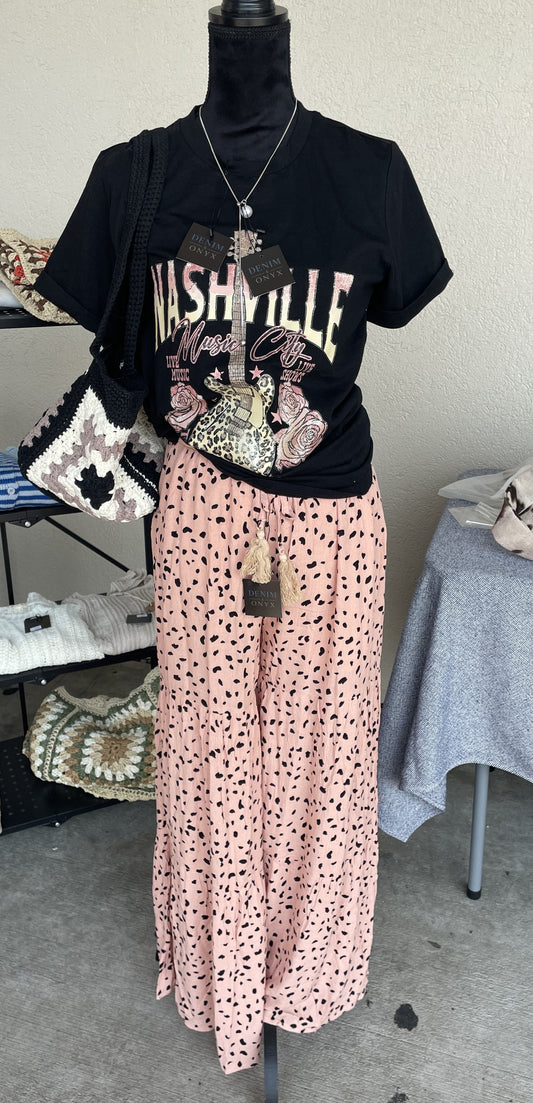 Black Nashville Music City Leopard Guitar Graphic T Shirt - DENIM & ONYX