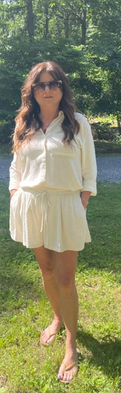 Button-Down Shirt & Ruffle Shorts Set - DENIM & ONYX