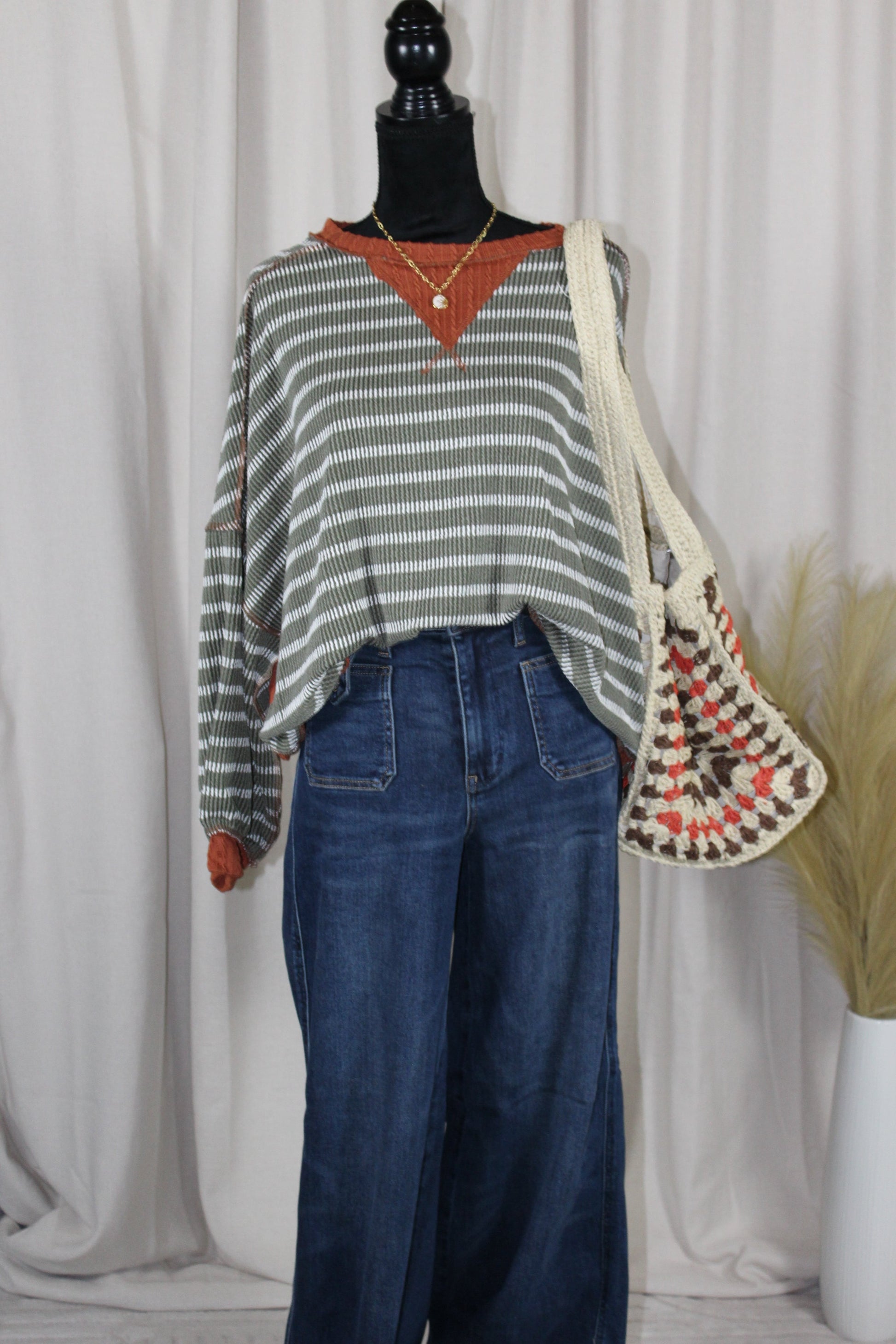 Crew Neck Stripe Pullover - DENIM & ONYX
