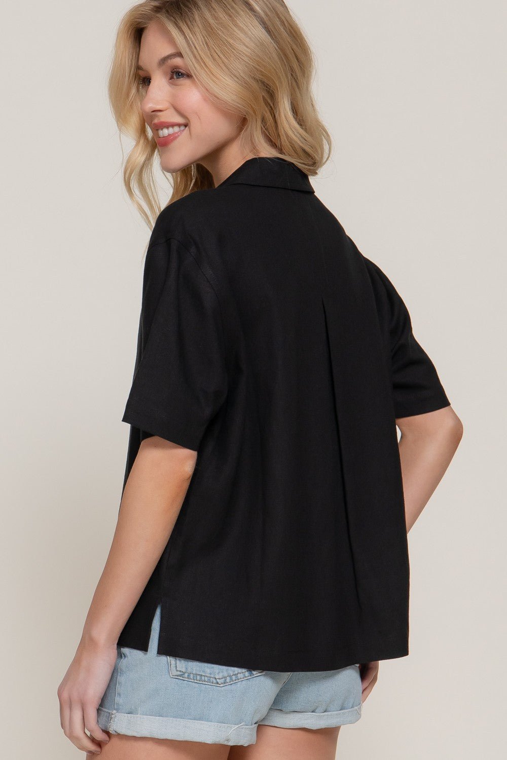 Short Sleeve Oversized Linen Blend Shirt - DENIM & ONYX