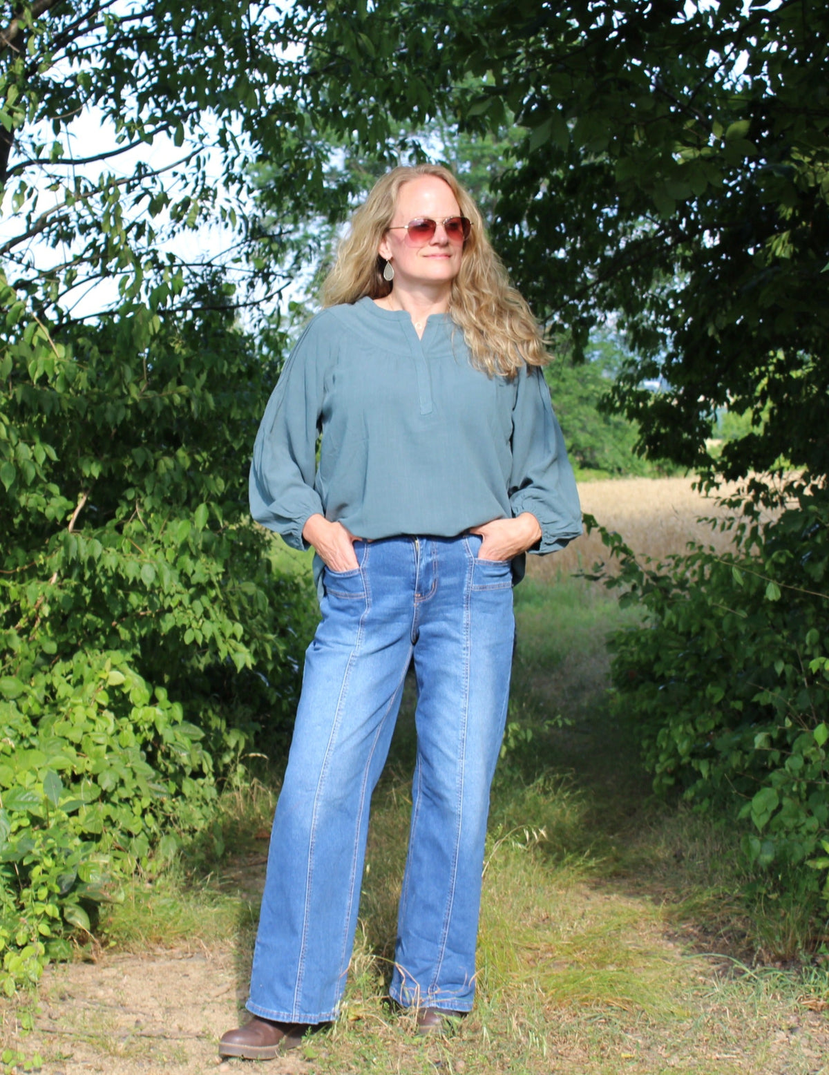 Sky Blue Tailored Seam Detail Women's Shift Jeans - DENIM & ONYX